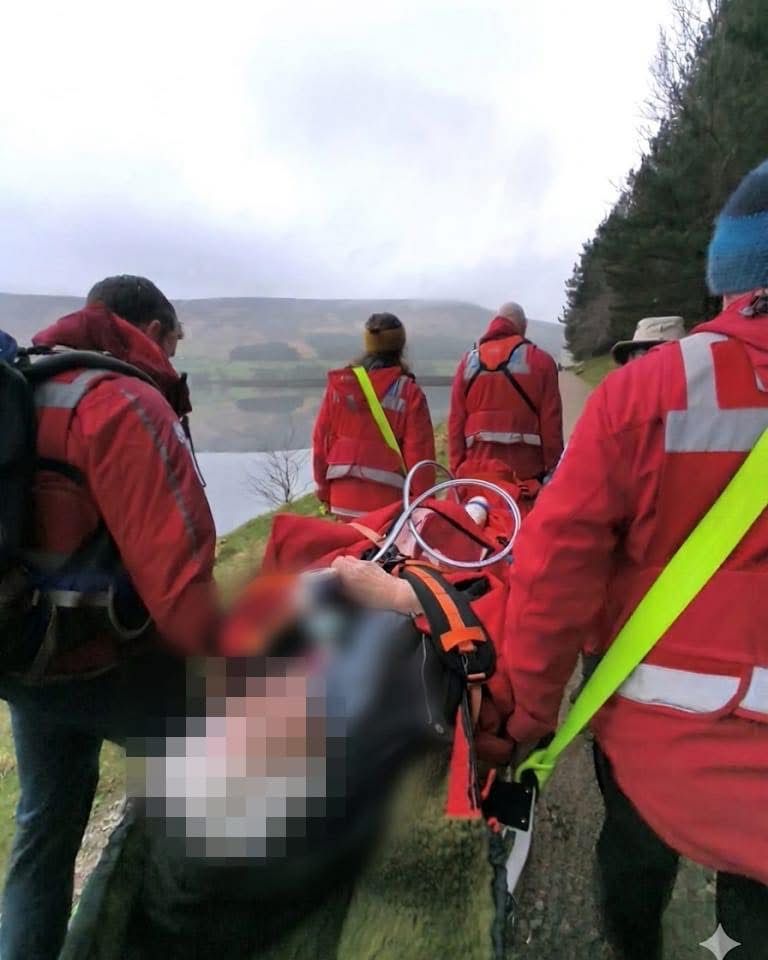 Oldham Mountain Rescue Team Called to Assist Injured Walker