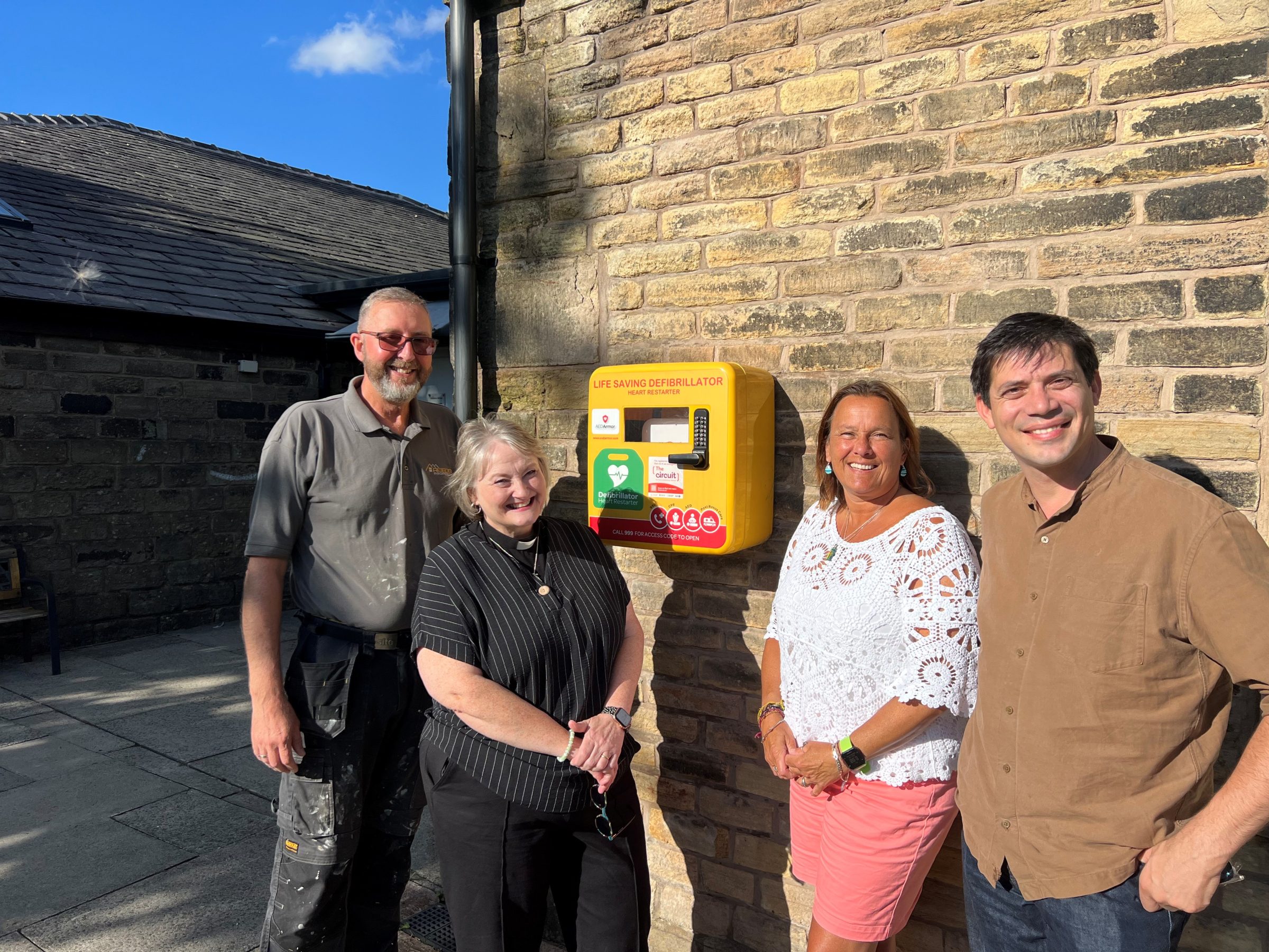 New Defibrillator Installed In Lees Church