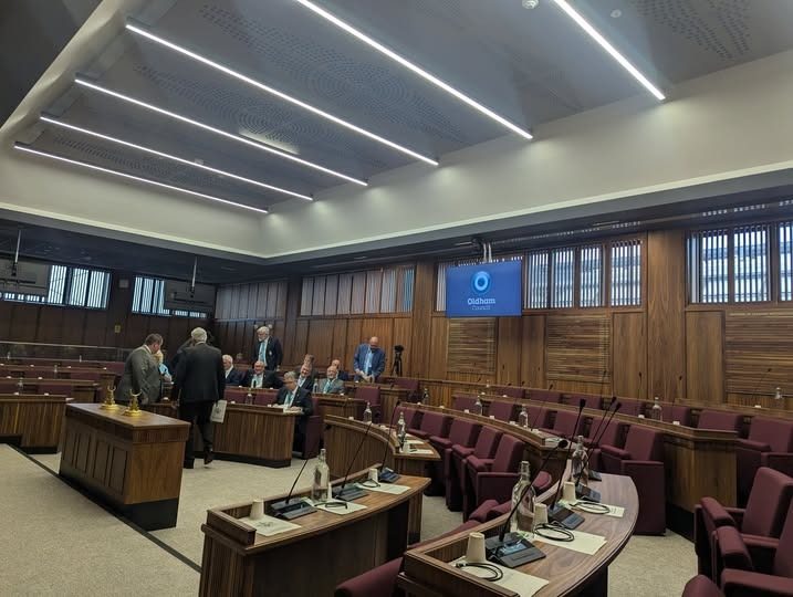 Oldham Council: Still No Leader Chosen
